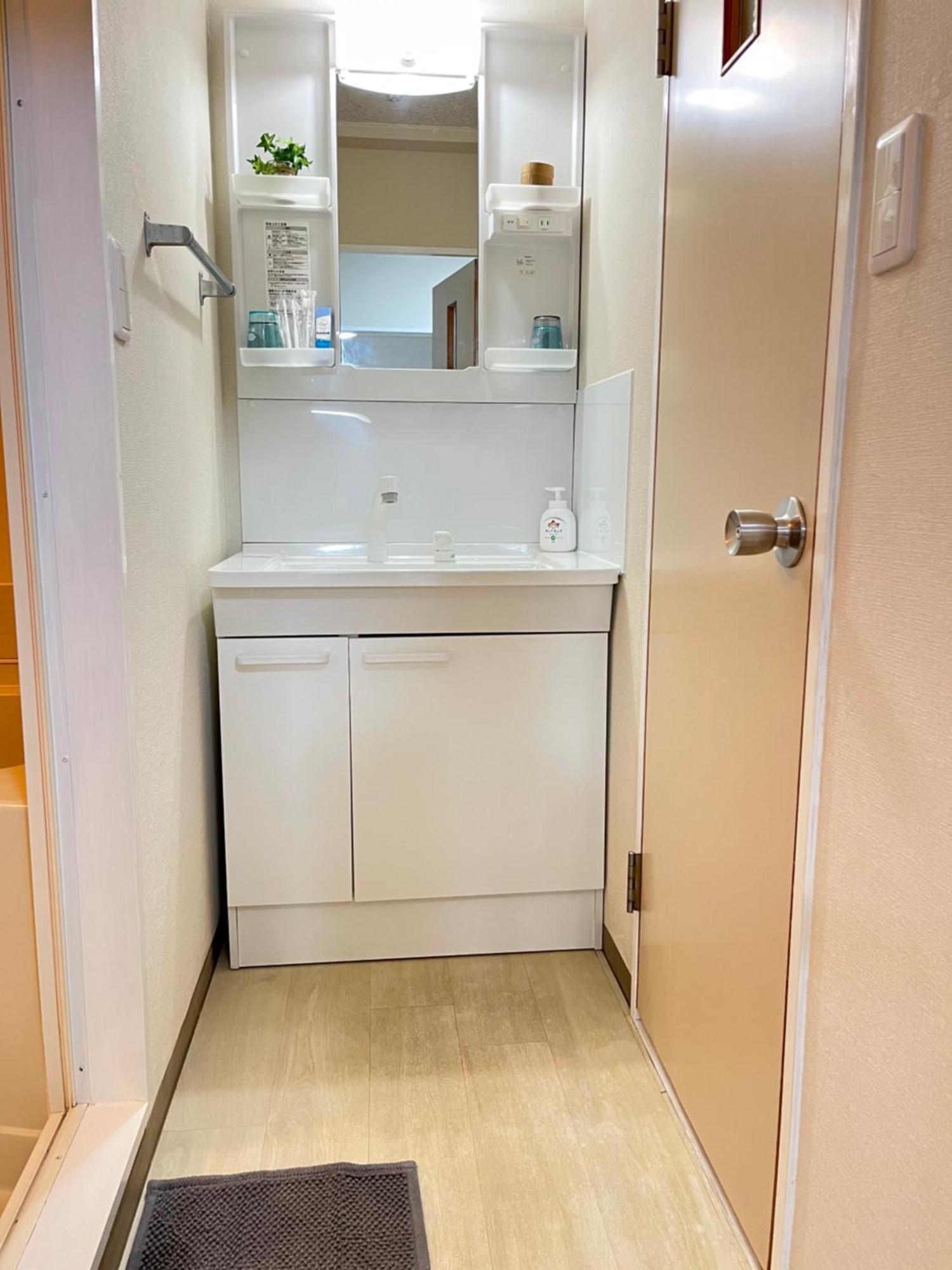 טוקיו Sakura Inn Asakusa Station Walking 4 Min Shinjuku Shibuya Ginza Oshiage מראה חיצוני תמונה